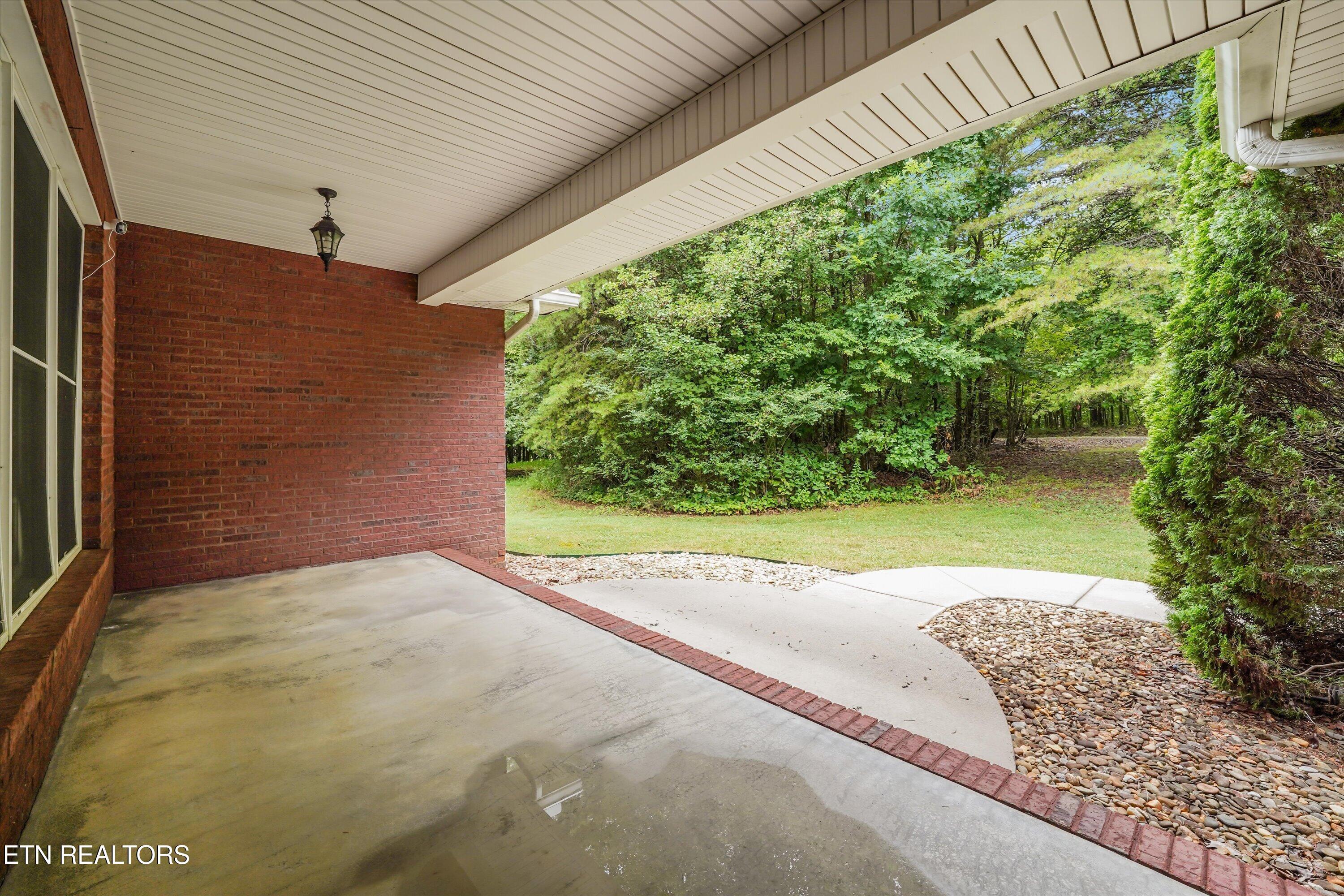3727 Fox Creek Rd, Louisville, TN - Fort Loudoun and Tellico Lake Real Estate - Image# 6