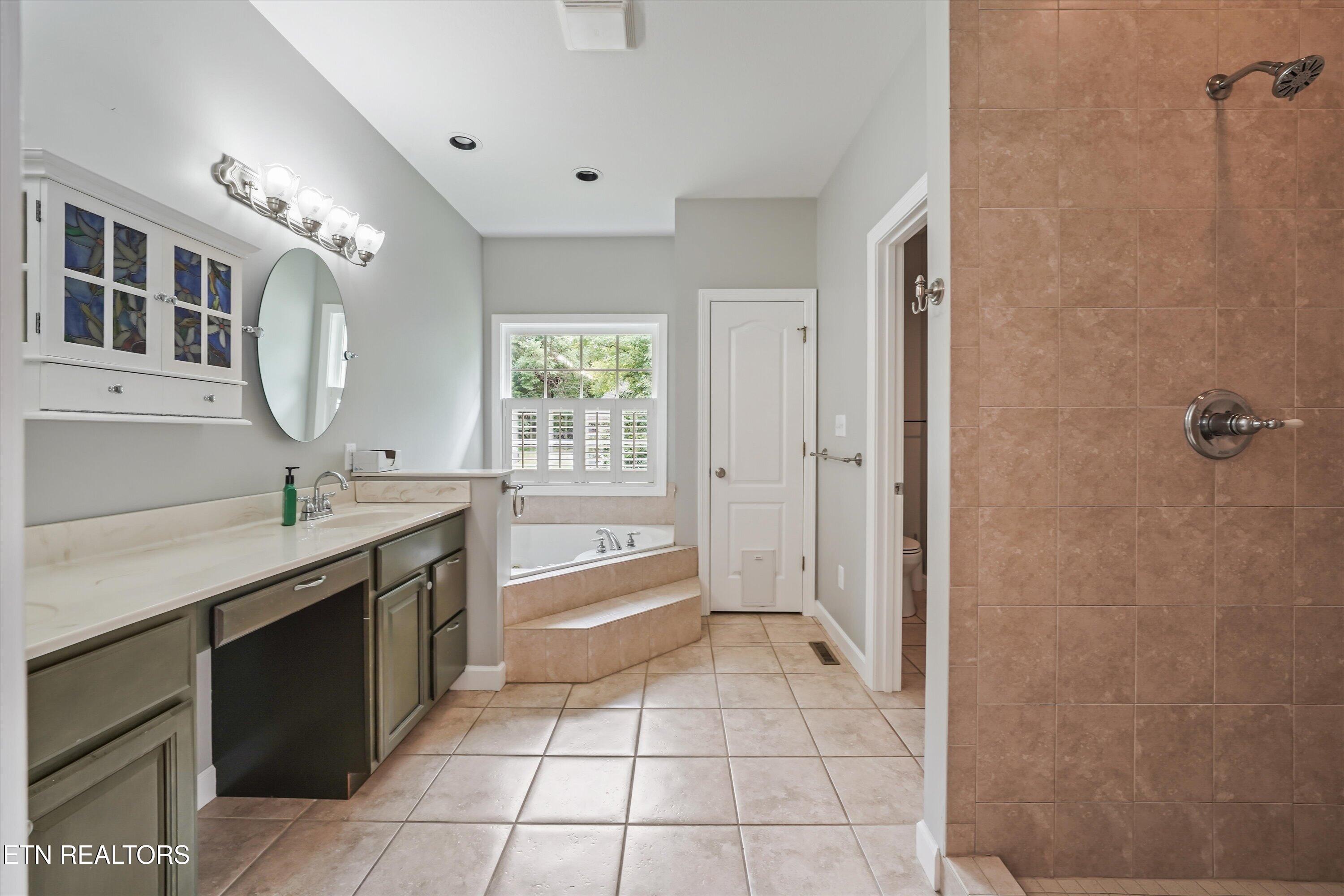 3727 Fox Creek Rd, Louisville, TN - Fort Loudoun and Tellico Lake Real Estate - Image# 20