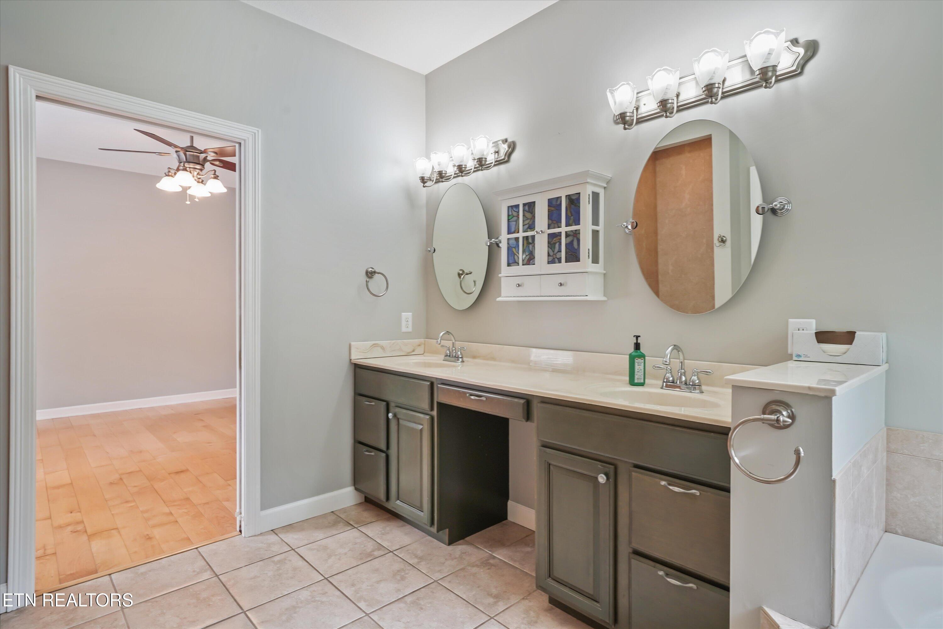3727 Fox Creek Rd, Louisville, TN - Fort Loudoun and Tellico Lake Real Estate - Image# 28