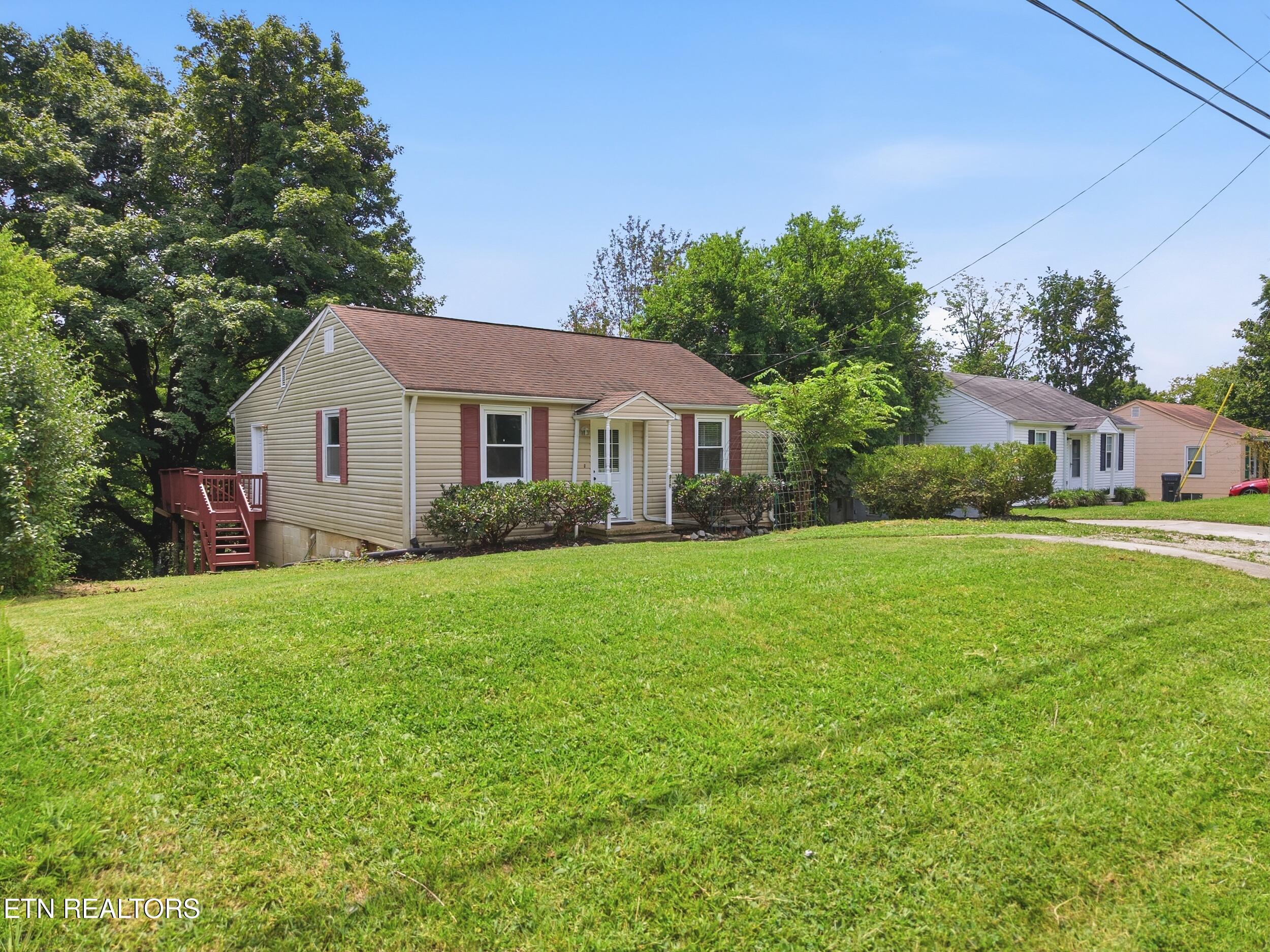 310 E Moody Ave, Knoxville, TN - Fort Loudoun and Tellico Lake Real Estate - Image# 3
