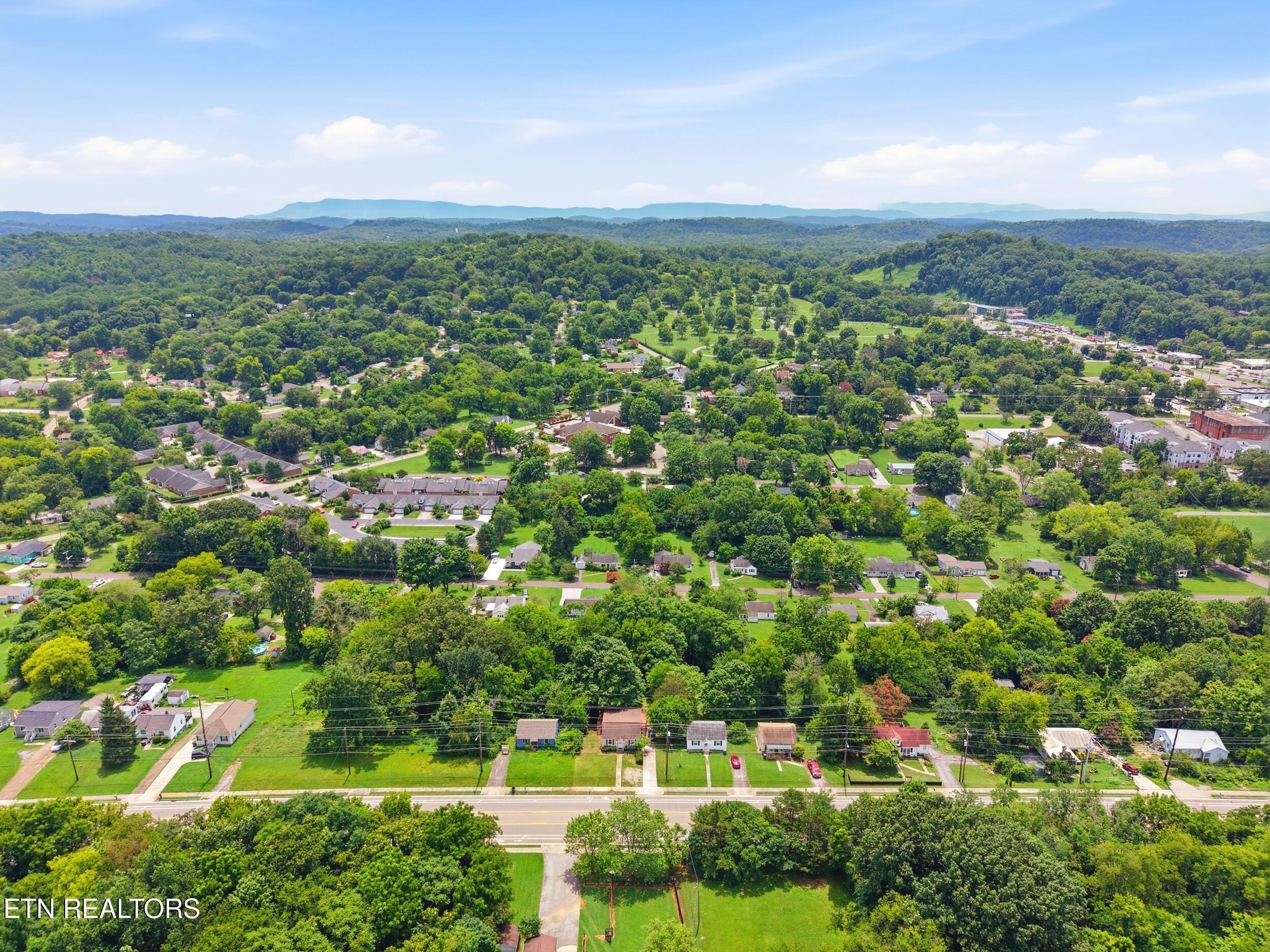 310 E Moody Ave, Knoxville, TN - Fort Loudoun and Tellico Lake Real Estate - Image# 47