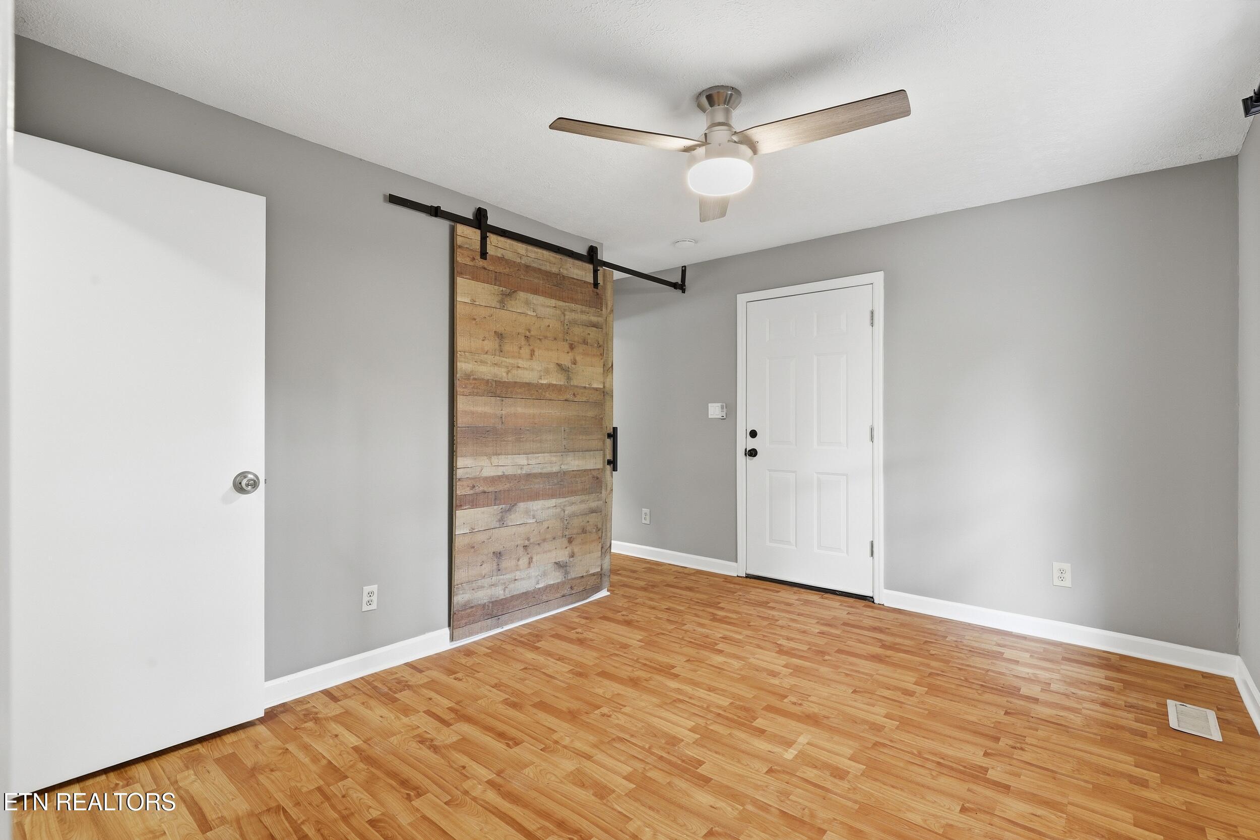 310 E Moody Ave, Knoxville, TN - Fort Loudoun and Tellico Lake Real Estate - Image# 18