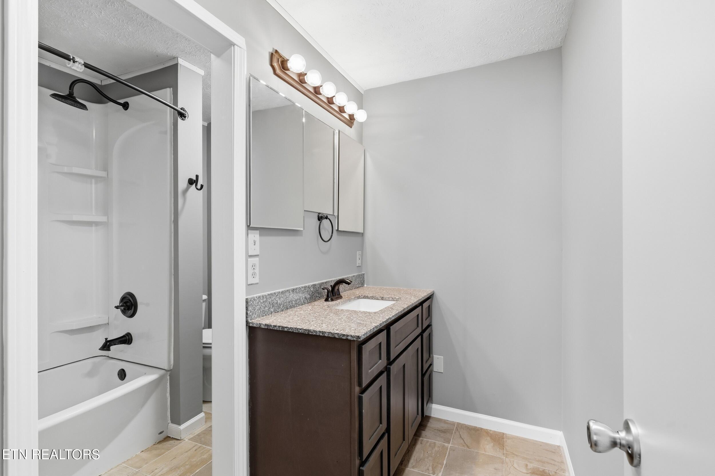 310 E Moody Ave, Knoxville, TN - Fort Loudoun and Tellico Lake Real Estate - Image# 28