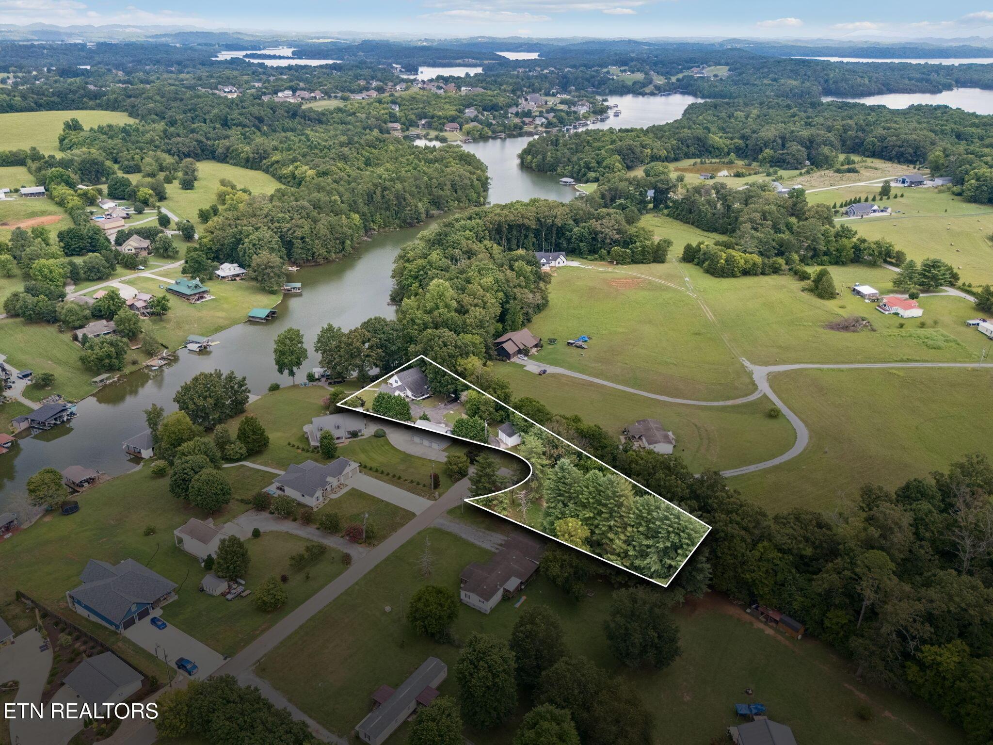 137 Corntassel Shores, Vonore, TN - Fort Loudoun and Tellico Lake Real Estate - Image# 3