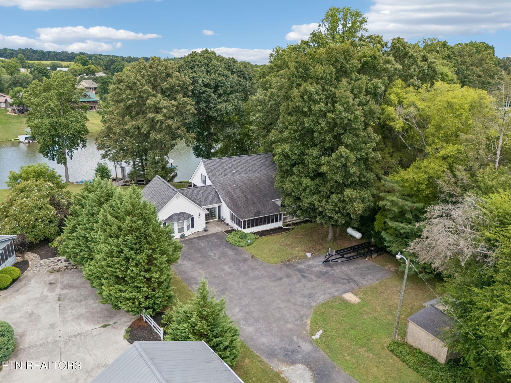 137 Corntassel Shores, Vonore, TN - Fort Loudoun and Tellico Lake Real Estate - Image# 5