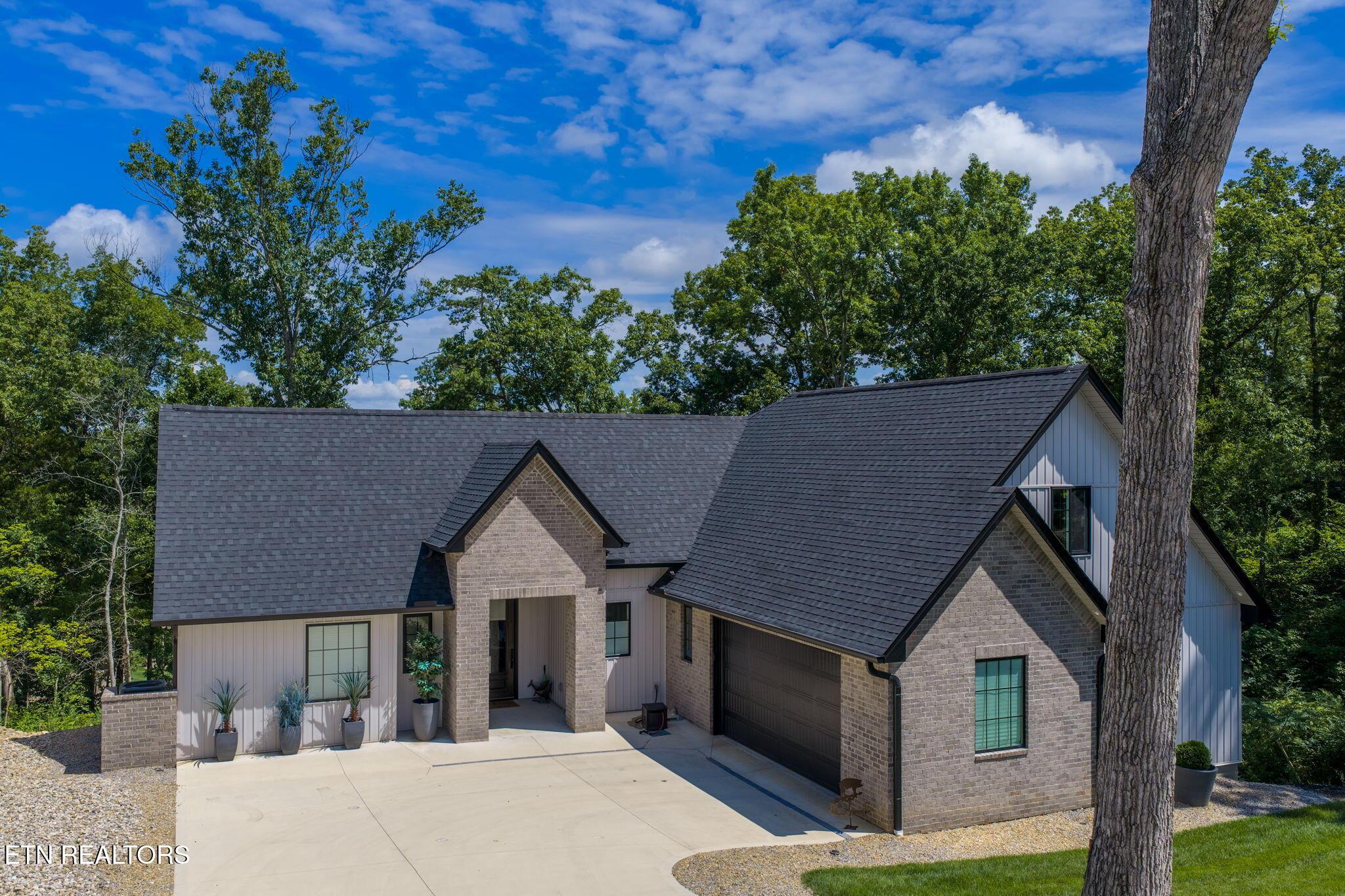 428 Igoti Lane, Loudon, TN - Fort Loudoun and Tellico Lake Real Estate - Image# 1