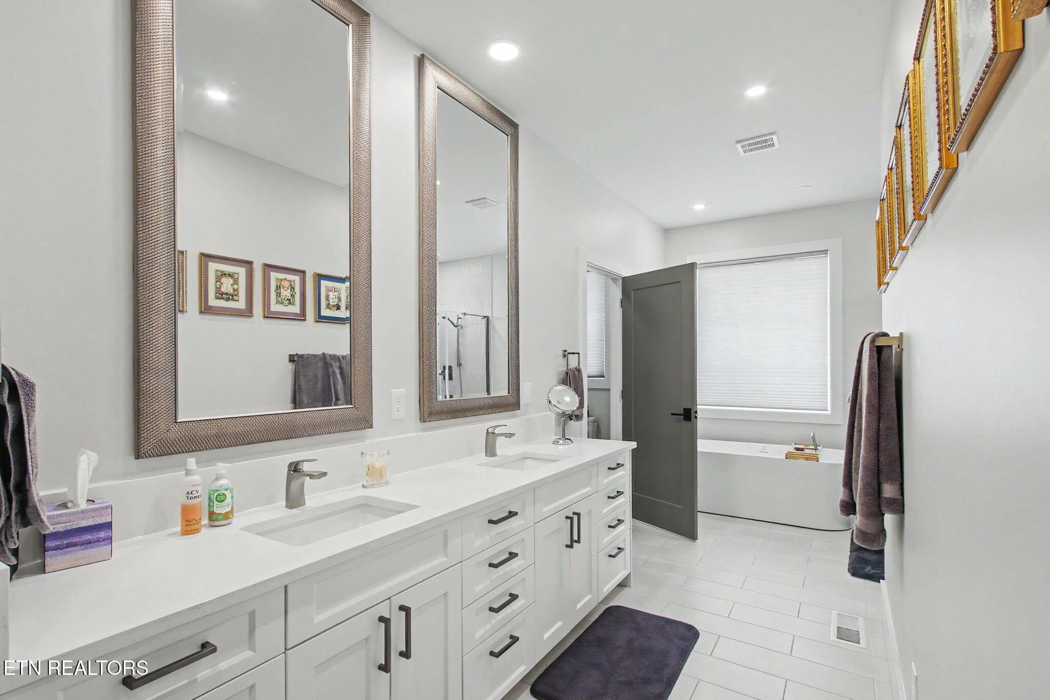 428 Igoti Lane, Loudon, TN - Fort Loudoun and Tellico Lake Real Estate - Image# 15