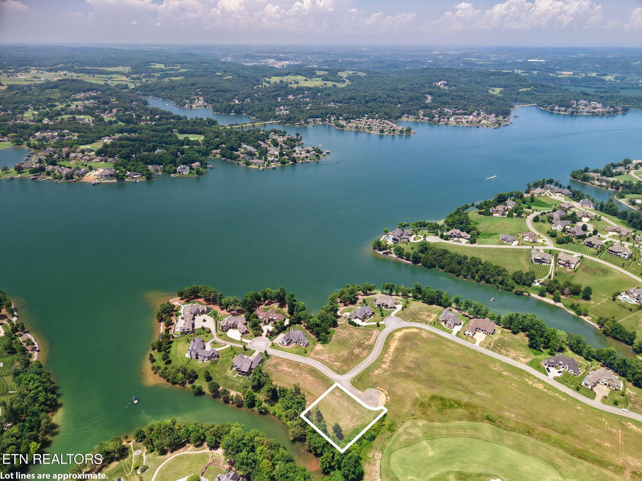 161 Careen Court, Lenoir City, TN - Fort Loudoun and Tellico Lake Real Estate - Image# 14