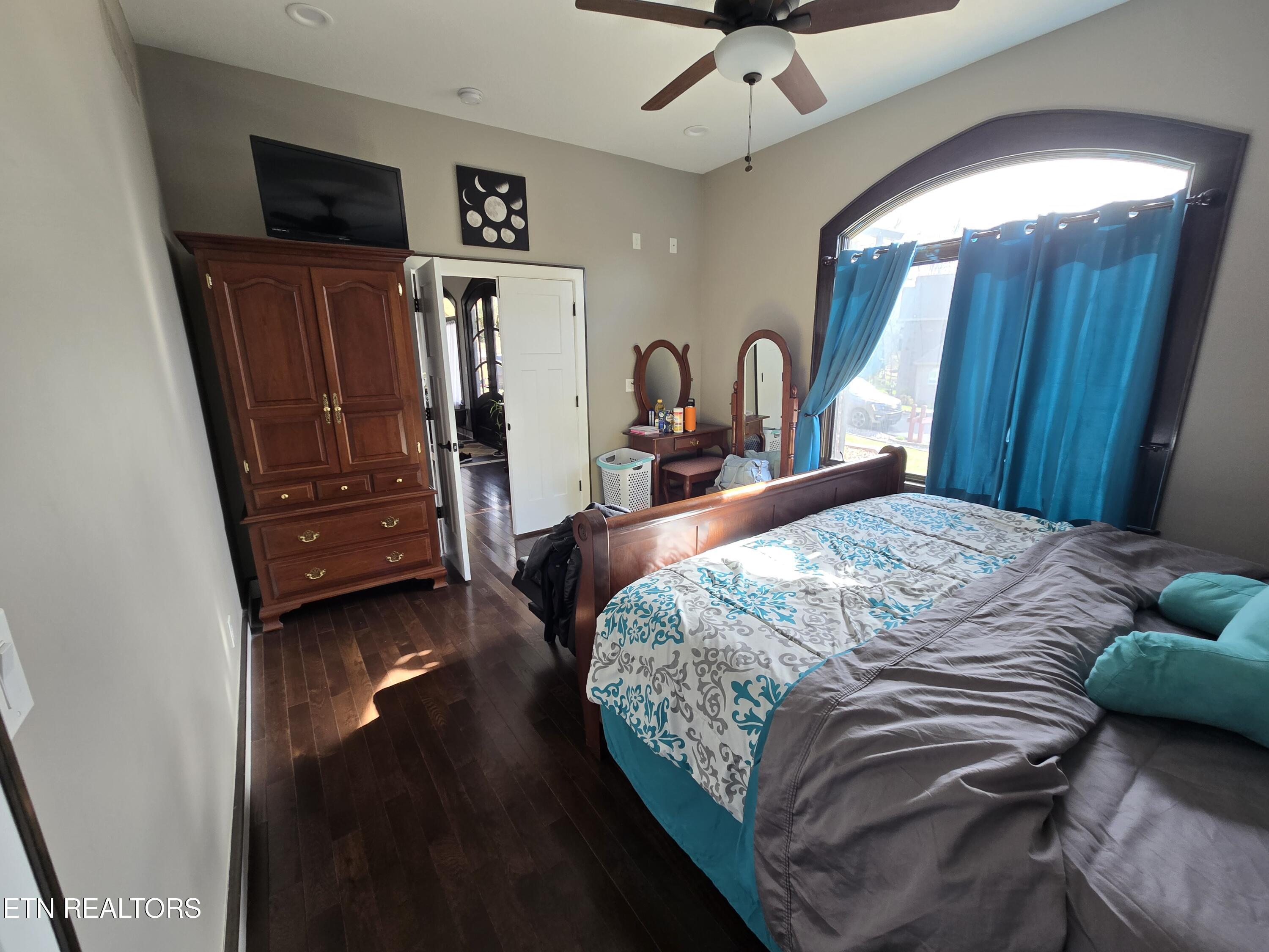 301 Inagehi Lane, Loudon, TN - Fort Loudoun and Tellico Lake Real Estate - Image# 22