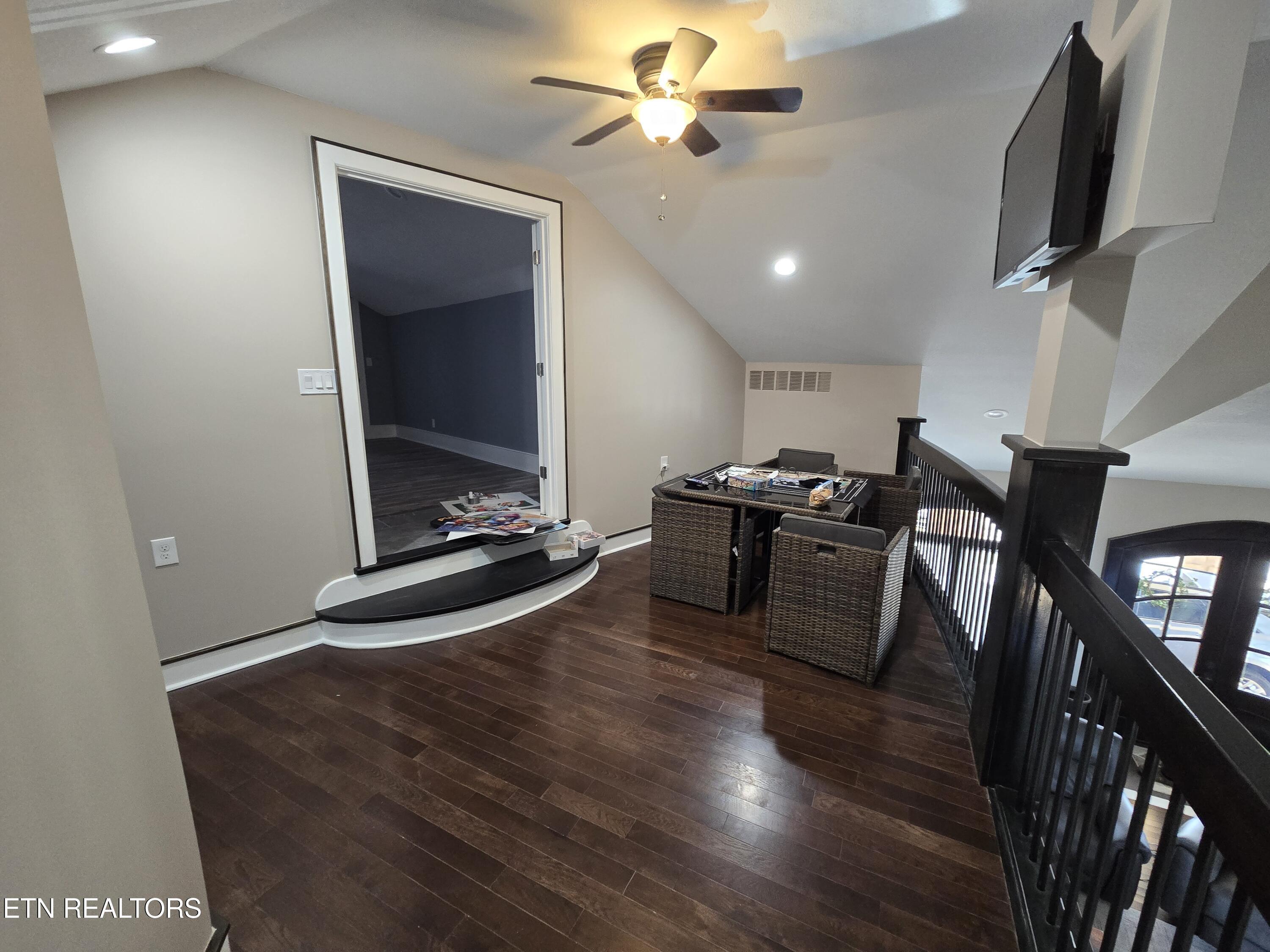 301 Inagehi Lane, Loudon, TN - Fort Loudoun and Tellico Lake Real Estate - Image# 26