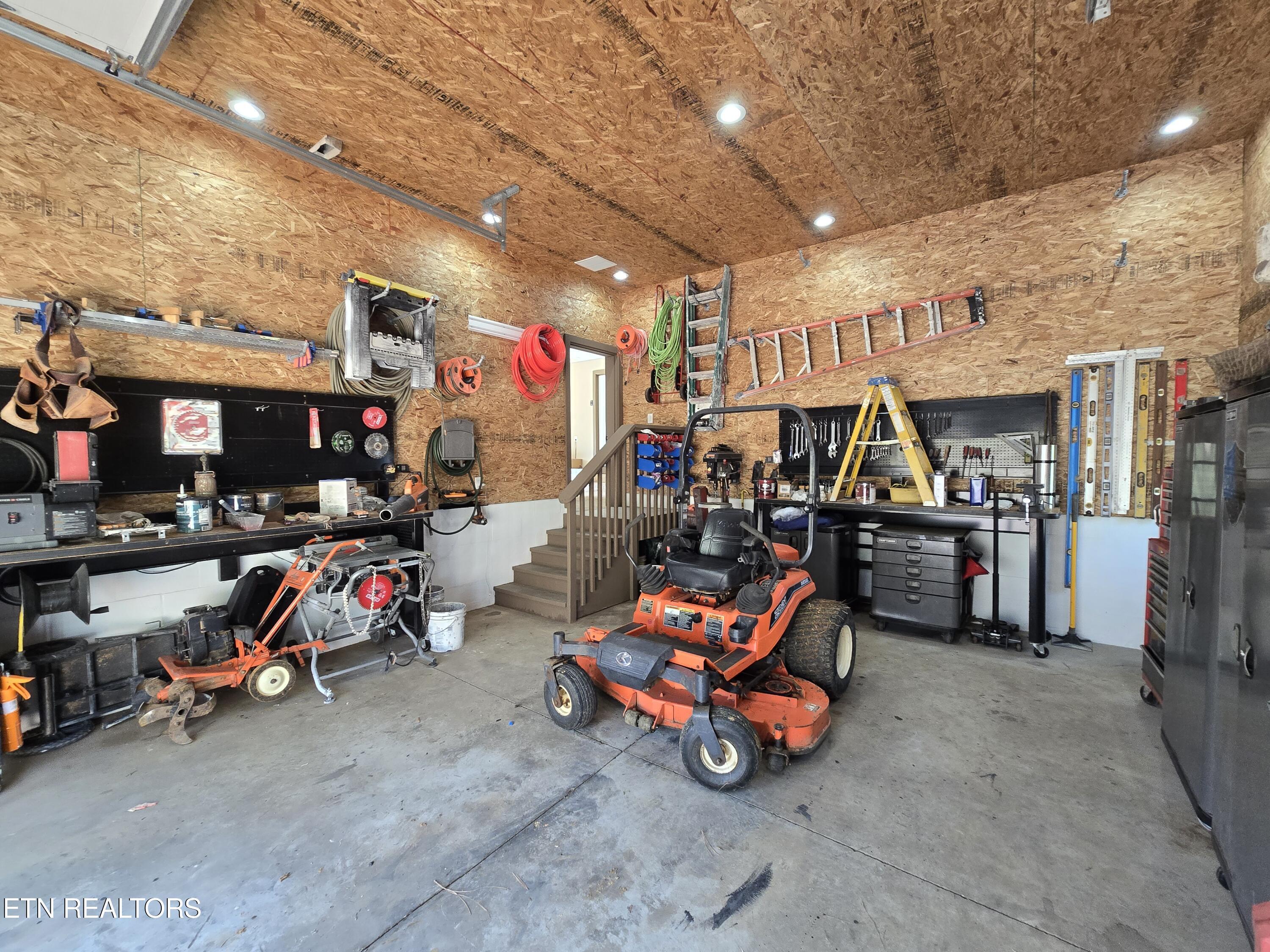 301 Inagehi Lane, Loudon, TN - Fort Loudoun and Tellico Lake Real Estate - Image# 48