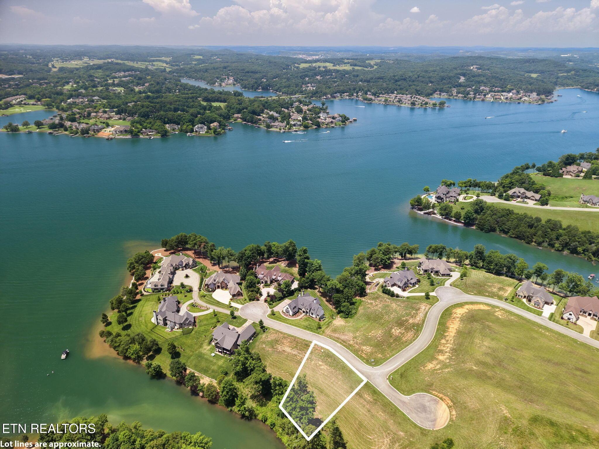 259 Careen Court, Lenoir City, TN - Fort Loudoun and Tellico Lake Real Estate - Image# 15