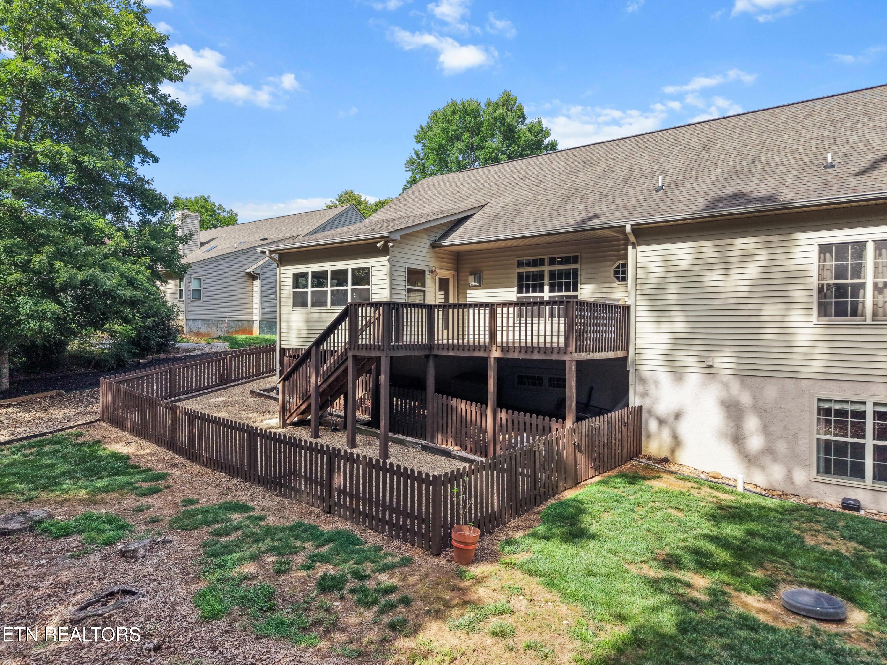 280 Coyatee Drive N, Loudon, TN - Fort Loudoun and Tellico Lake Real Estate - Image# 36