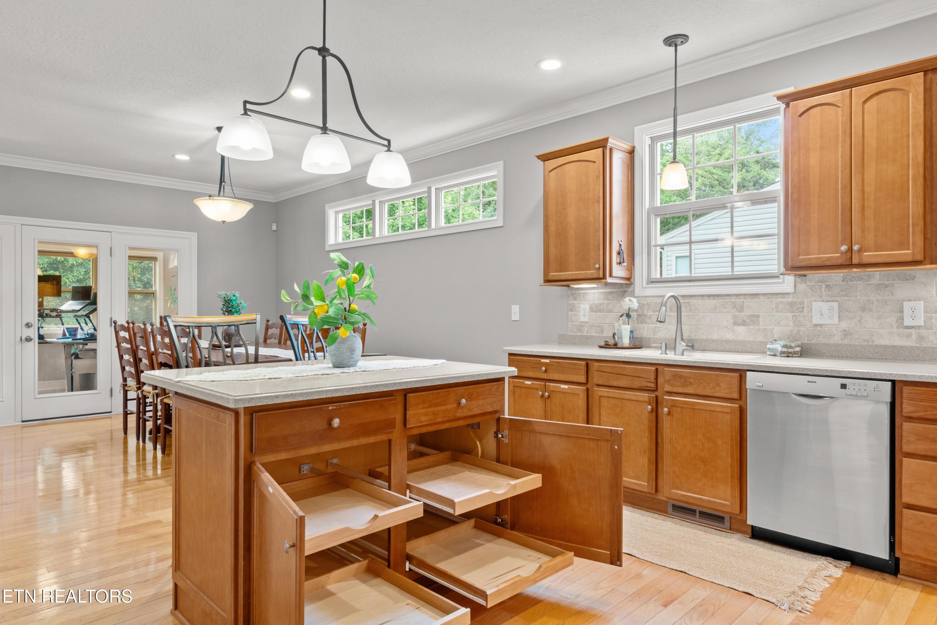 280 Coyatee Drive N, Loudon, TN - Fort Loudoun and Tellico Lake Real Estate - Image# 18