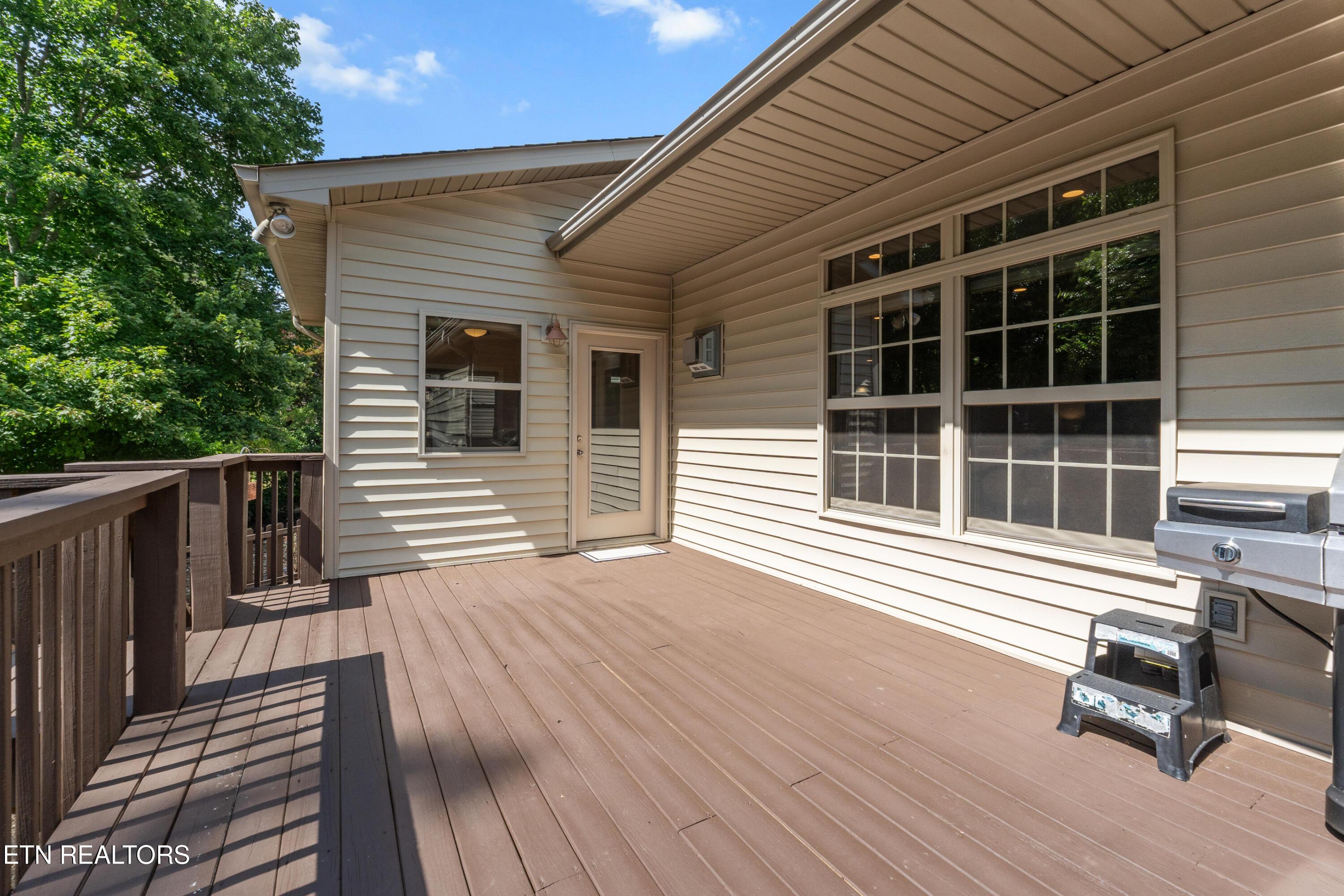 280 Coyatee Drive N, Loudon, TN - Fort Loudoun and Tellico Lake Real Estate - Image# 37