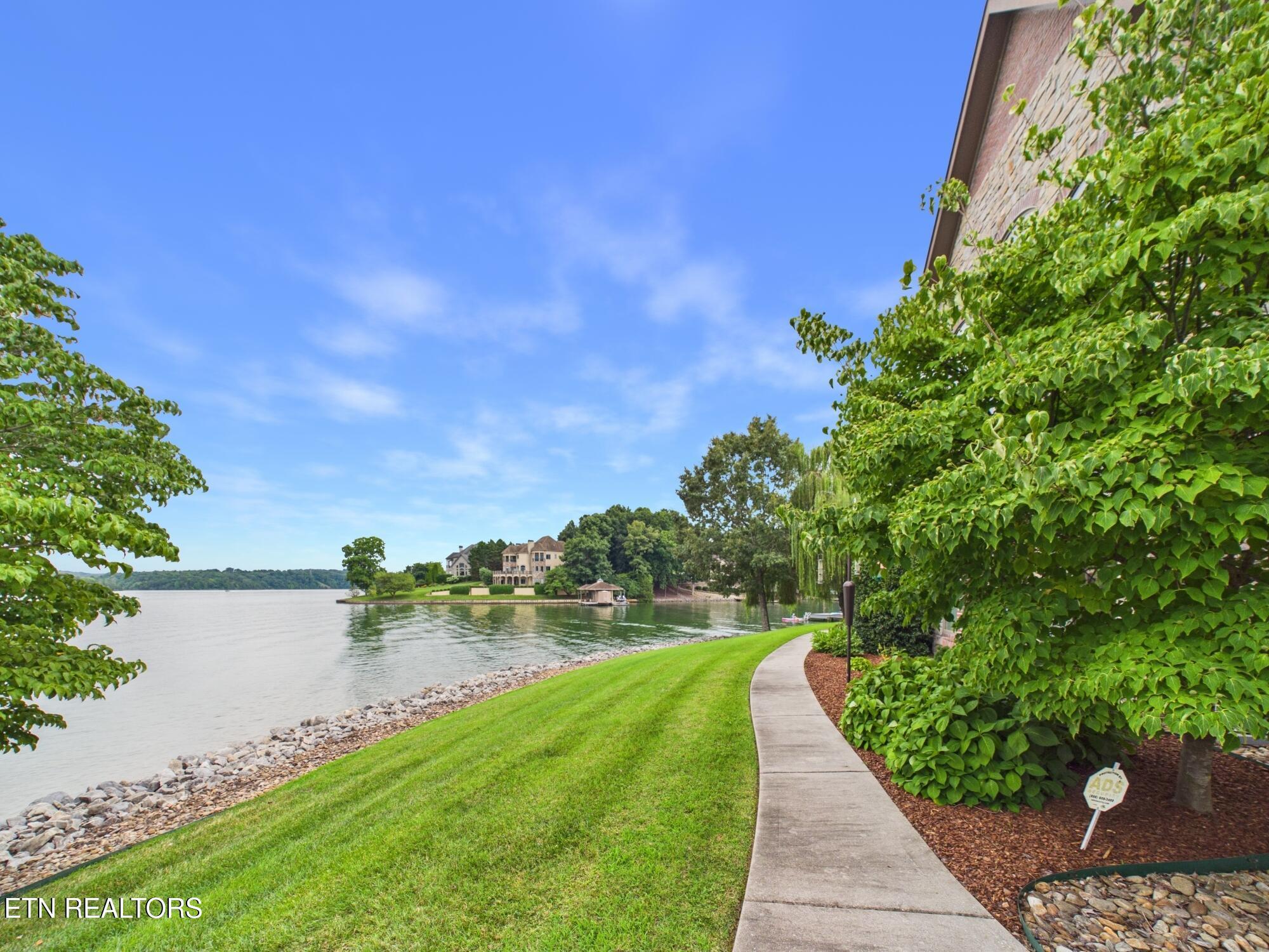 410 Cayuga Drive, Loudon, TN - Fort Loudoun and Tellico Lake Real Estate - Image# 51