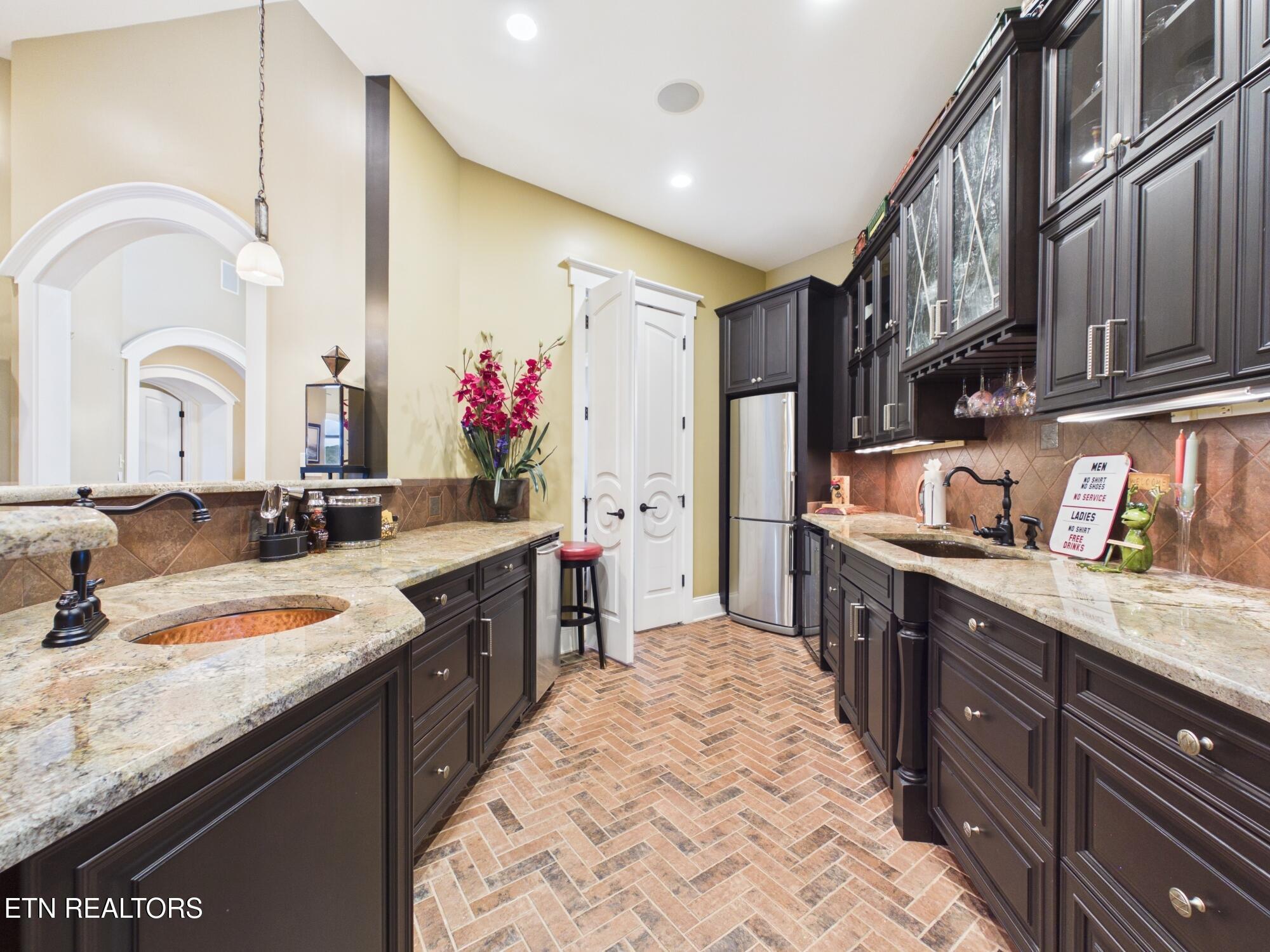 410 Cayuga Drive, Loudon, TN - Fort Loudoun and Tellico Lake Real Estate - Image# 11
