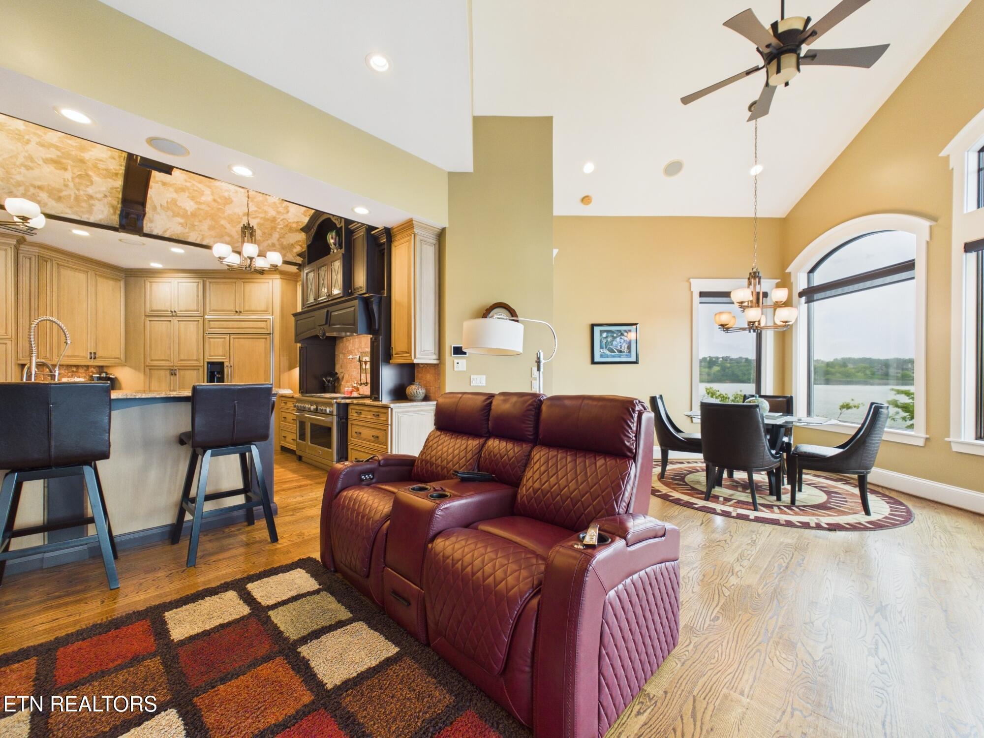 410 Cayuga Drive, Loudon, TN - Fort Loudoun and Tellico Lake Real Estate - Image# 21