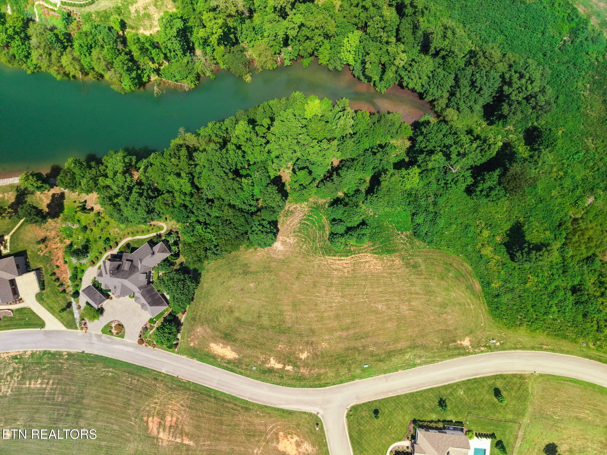 694 Taffrail Drive, Lenoir City, TN - Fort Loudoun and Tellico Lake Real Estate - Image# 5