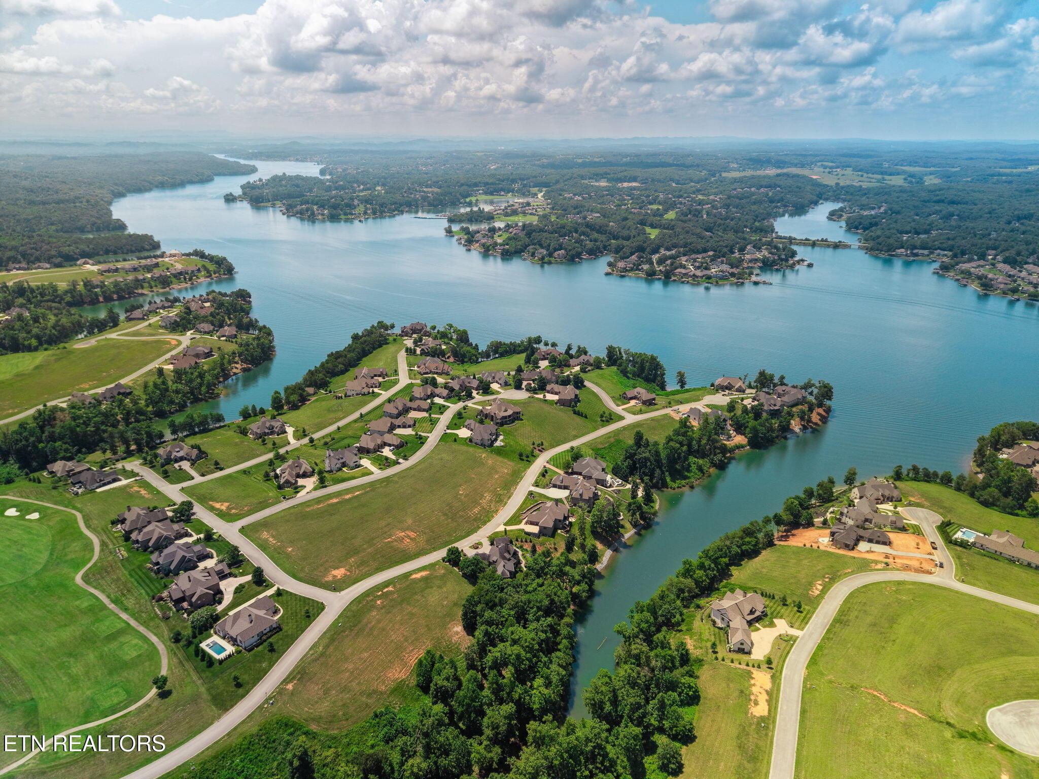 694 Taffrail Drive, Lenoir City, TN - Fort Loudoun and Tellico Lake Real Estate - Image# 8
