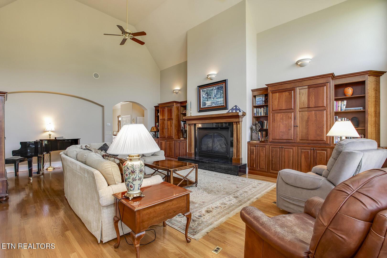 117 Black Hawk Drive, Vonore, TN - Fort Loudoun and Tellico Lake Real Estate - Image# 13