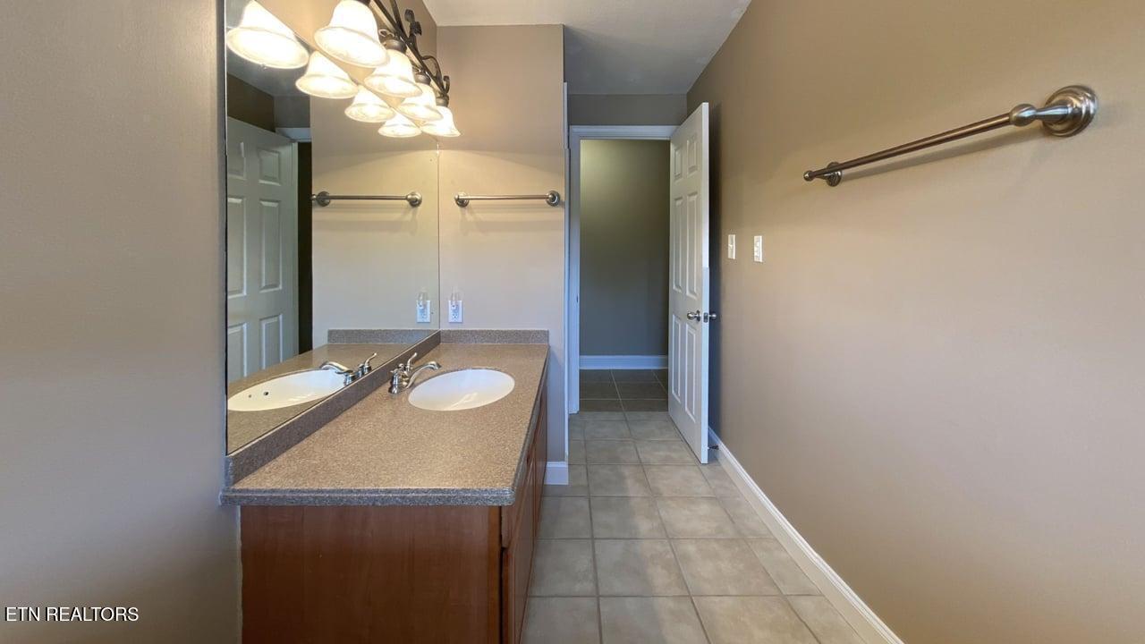 10100 El Pinar Drive, Knoxville, TN - Fort Loudoun and Tellico Lake Real Estate - Image# 36