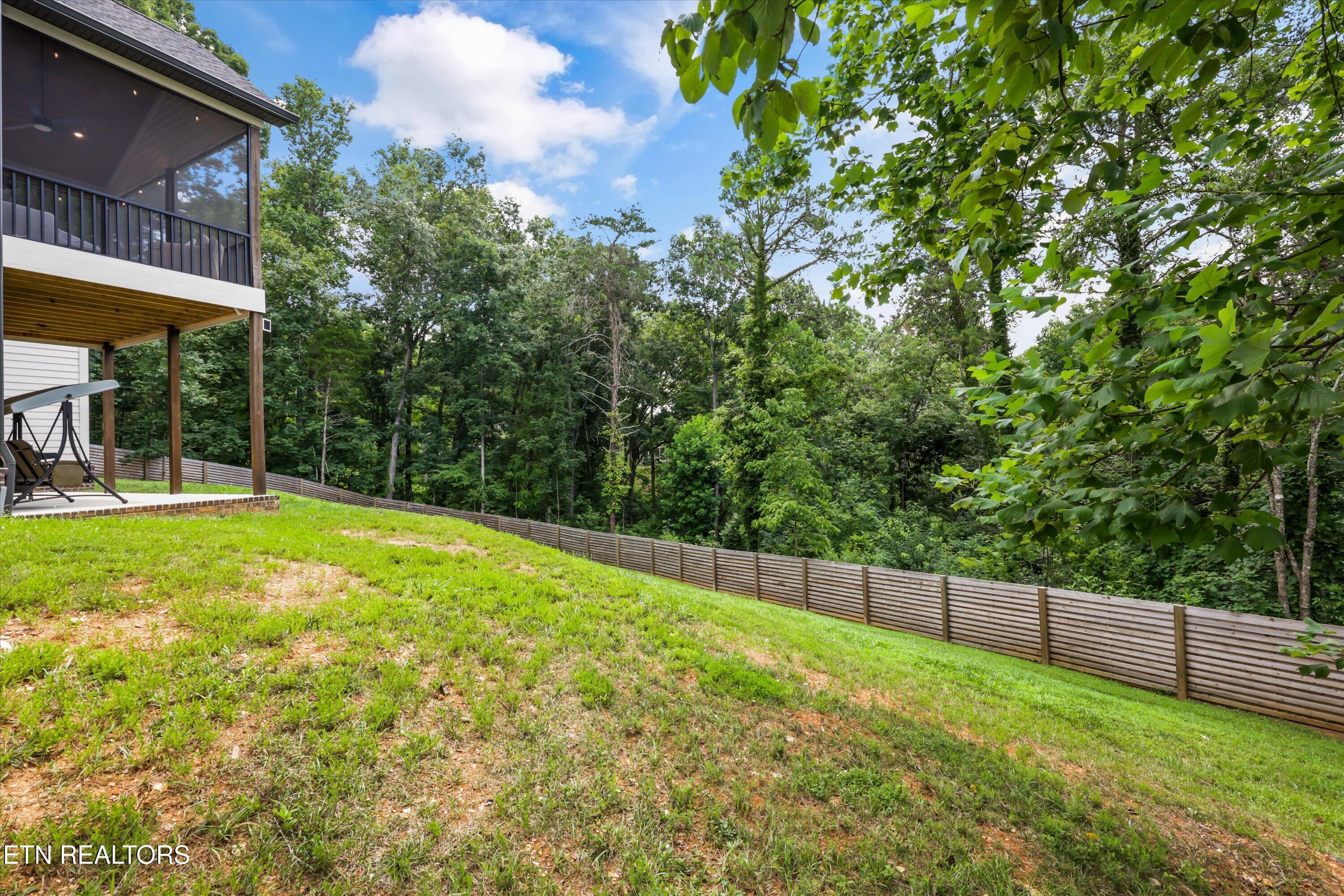 734 Lake Vista Drive, Friendsville, TN - Fort Loudoun and Tellico Lake Real Estate - Image# 10
