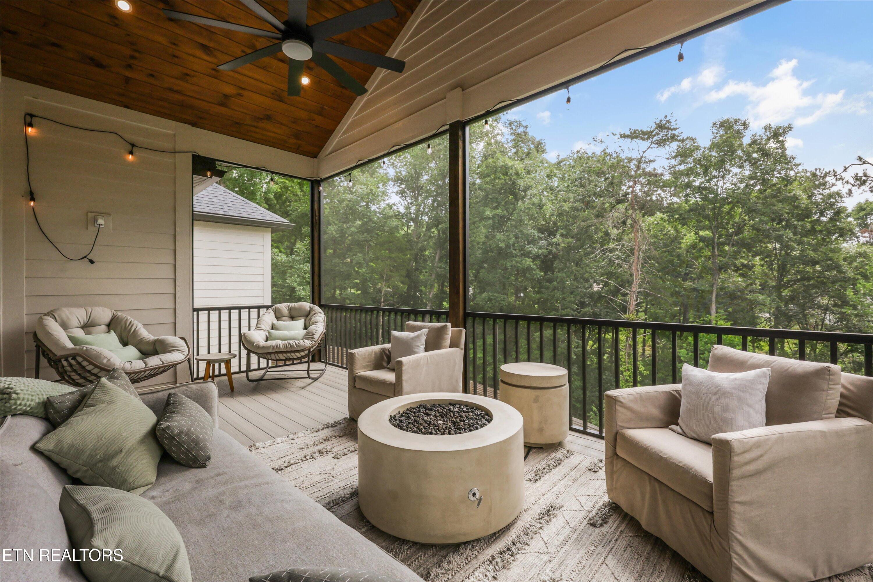 734 Lake Vista Drive, Friendsville, TN - Fort Loudoun and Tellico Lake Real Estate - Image# 8