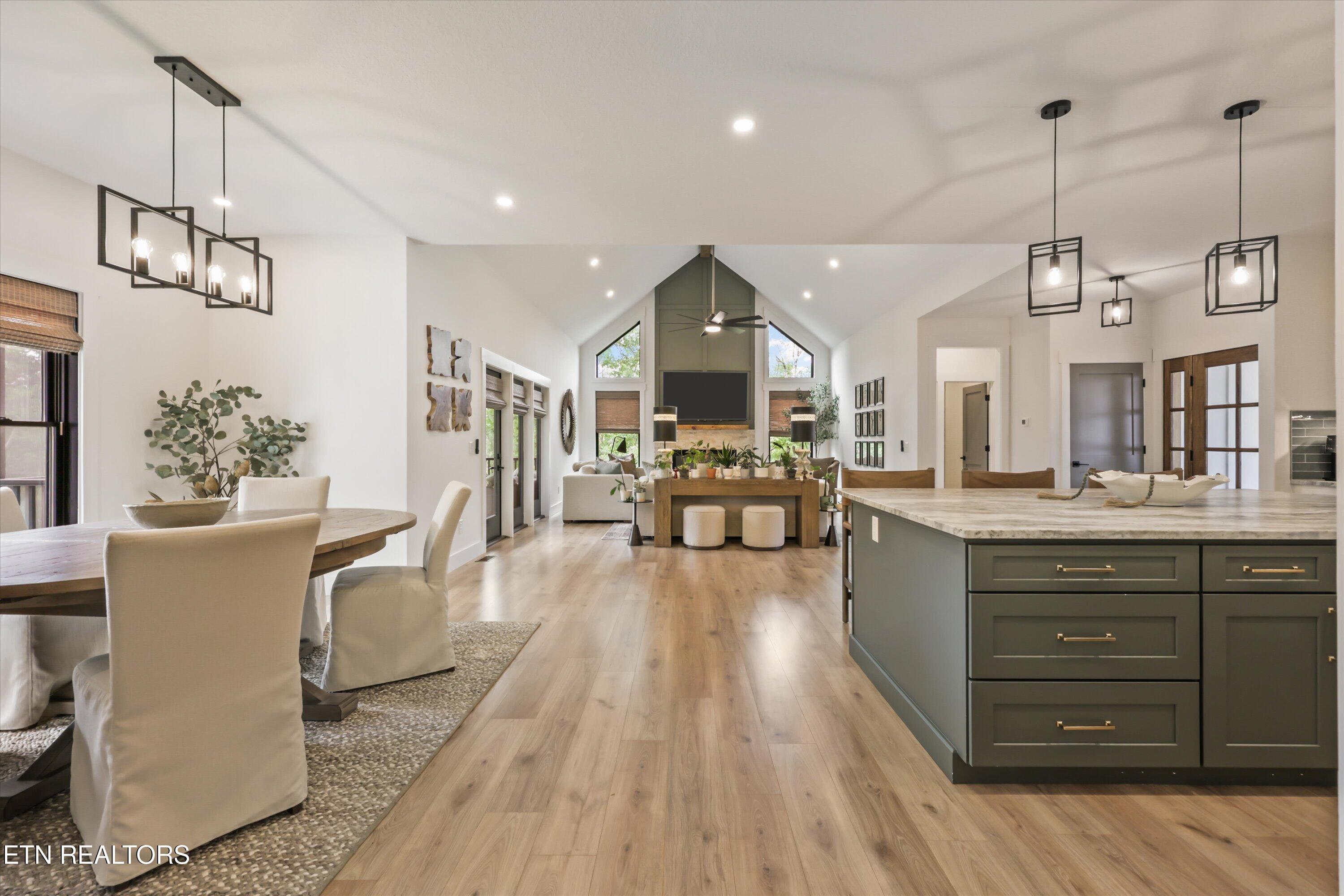 734 Lake Vista Drive, Friendsville, TN - Fort Loudoun and Tellico Lake Real Estate - Image# 20