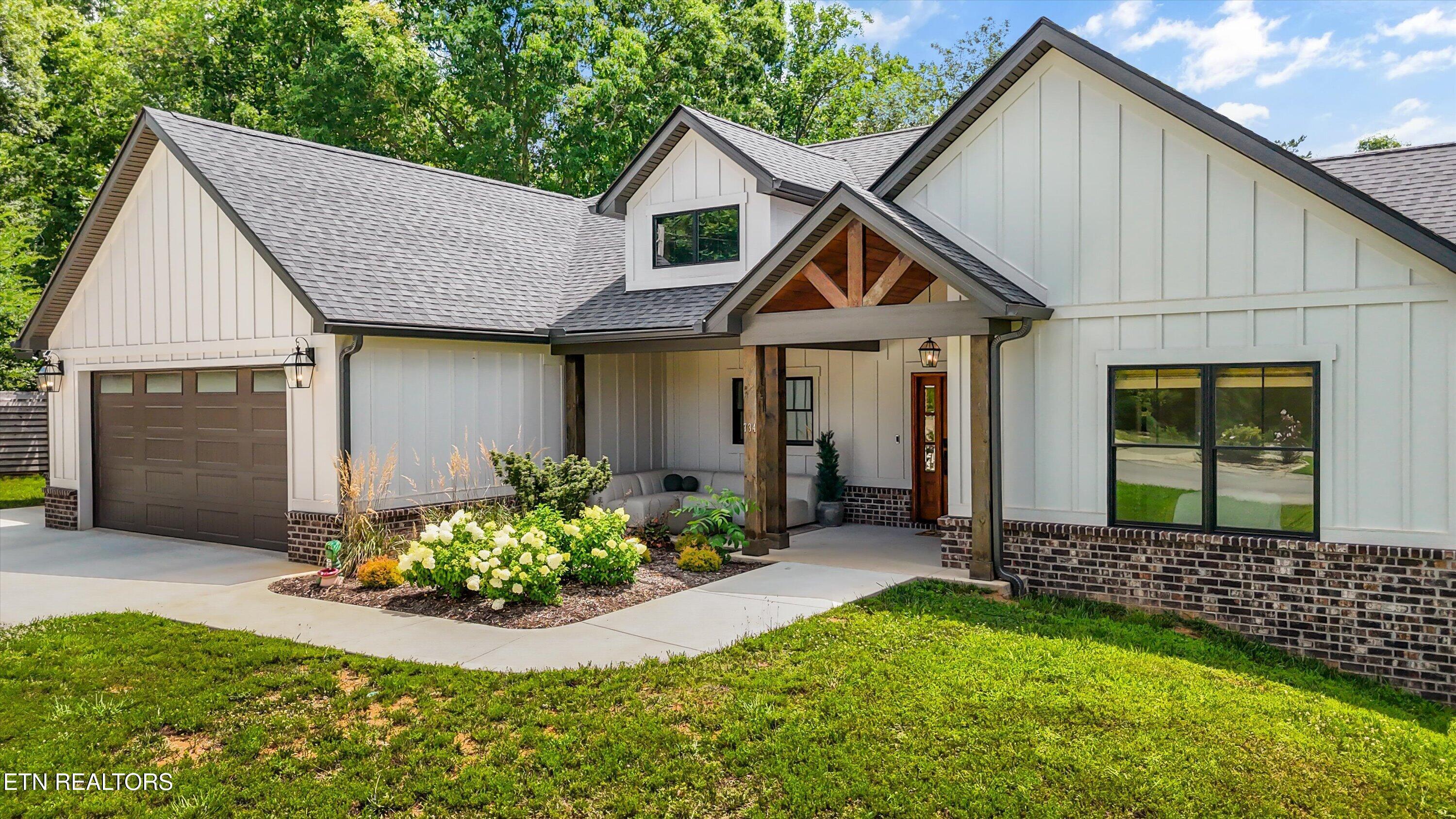 734 Lake Vista Drive, Friendsville, TN - Fort Loudoun and Tellico Lake Real Estate - Image# 3