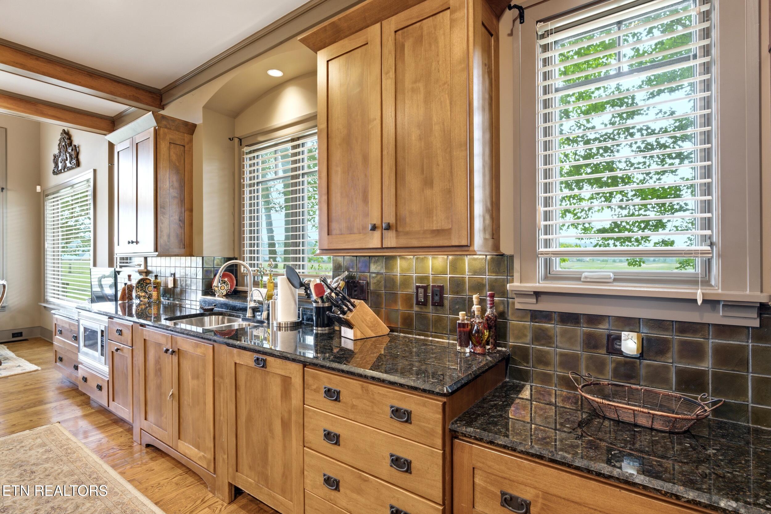 593 Old Barn Lane, Loudon, TN - Fort Loudoun and Tellico Lake Real Estate - Image# 17