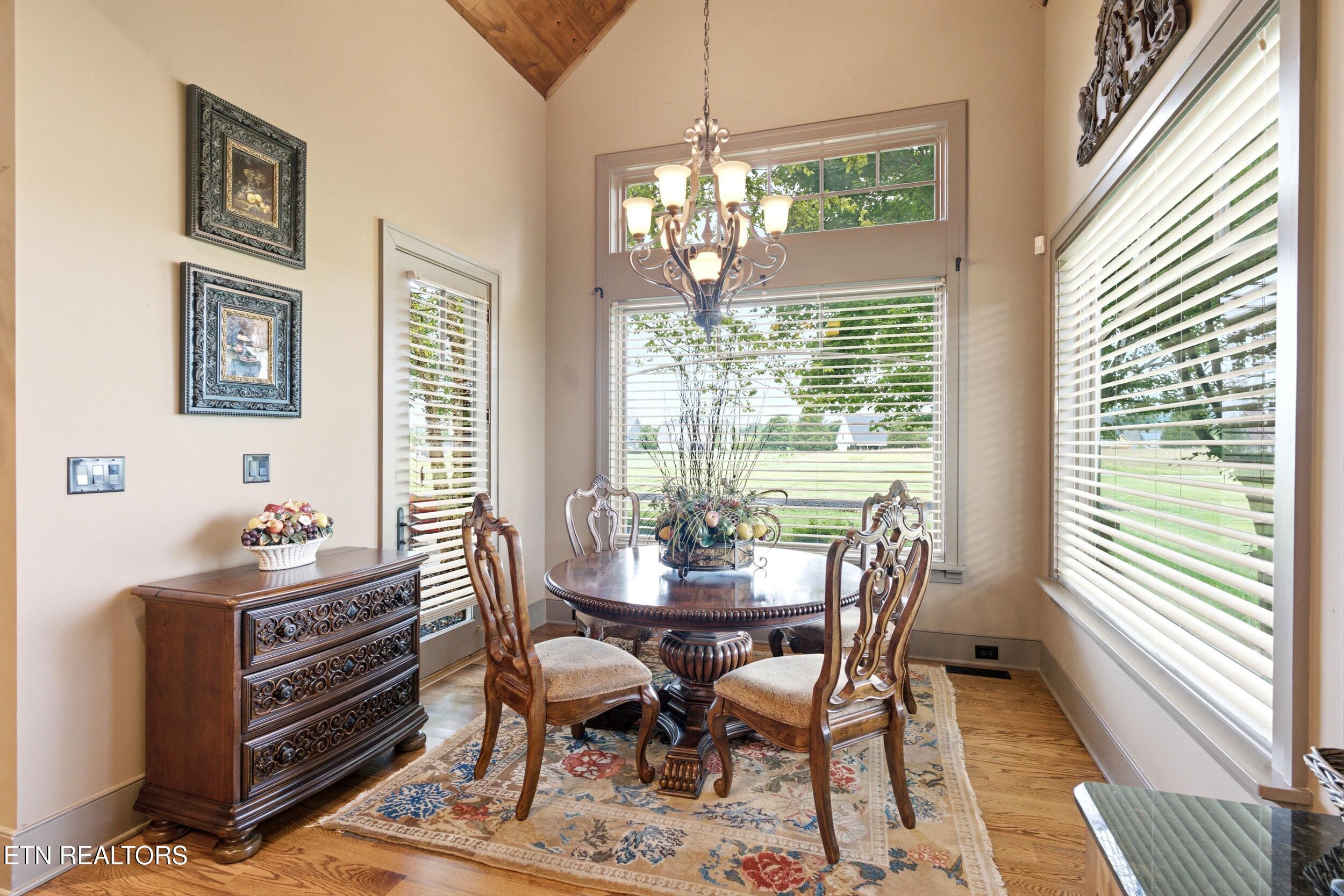 593 Old Barn Lane, Loudon, TN - Fort Loudoun and Tellico Lake Real Estate - Image# 13
