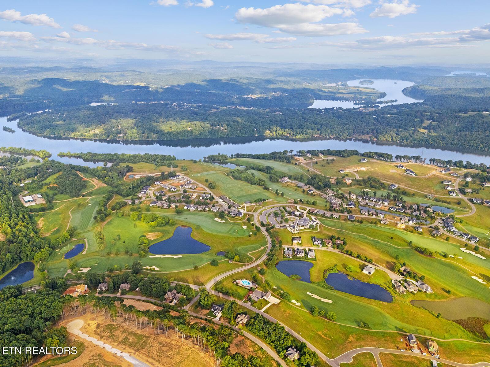 1004 Old Dogwood Tr, Loudon, TN - Fort Loudoun and Tellico Lake Real Estate - Image# 12