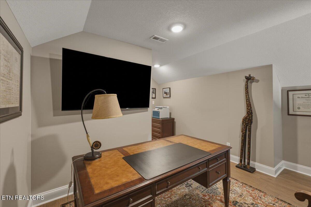 304 Cheeyo Lane, Loudon, TN - Fort Loudoun and Tellico Lake Real Estate - Image# 42