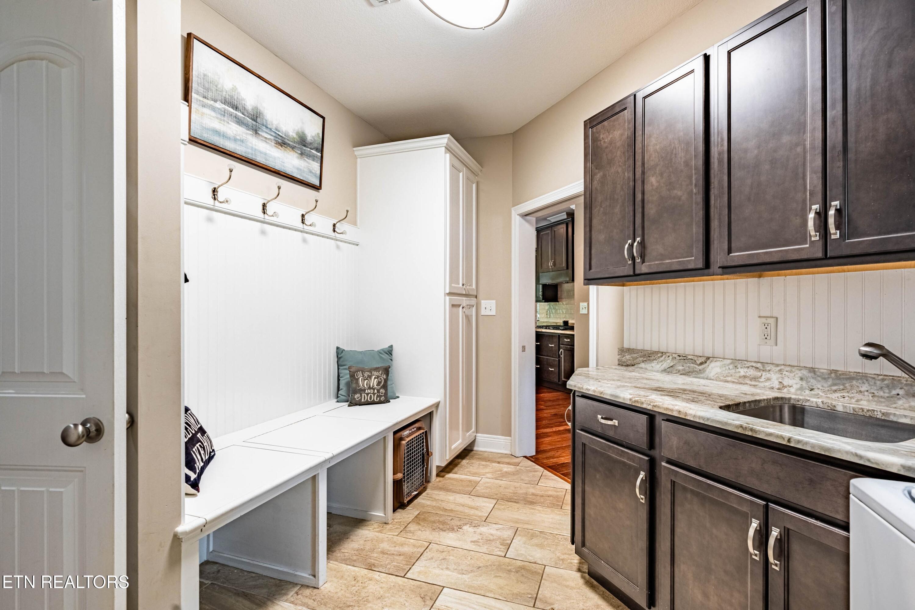 330 Dudala Point, Loudon, TN - Fort Loudoun and Tellico Lake Real Estate - Image# 10