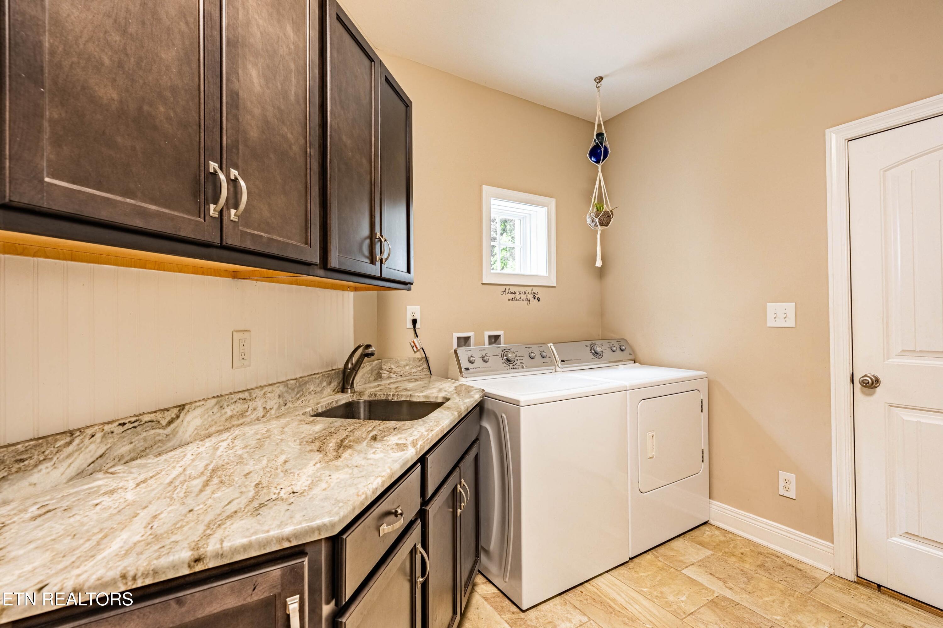 330 Dudala Point, Loudon, TN - Fort Loudoun and Tellico Lake Real Estate - Image# 11