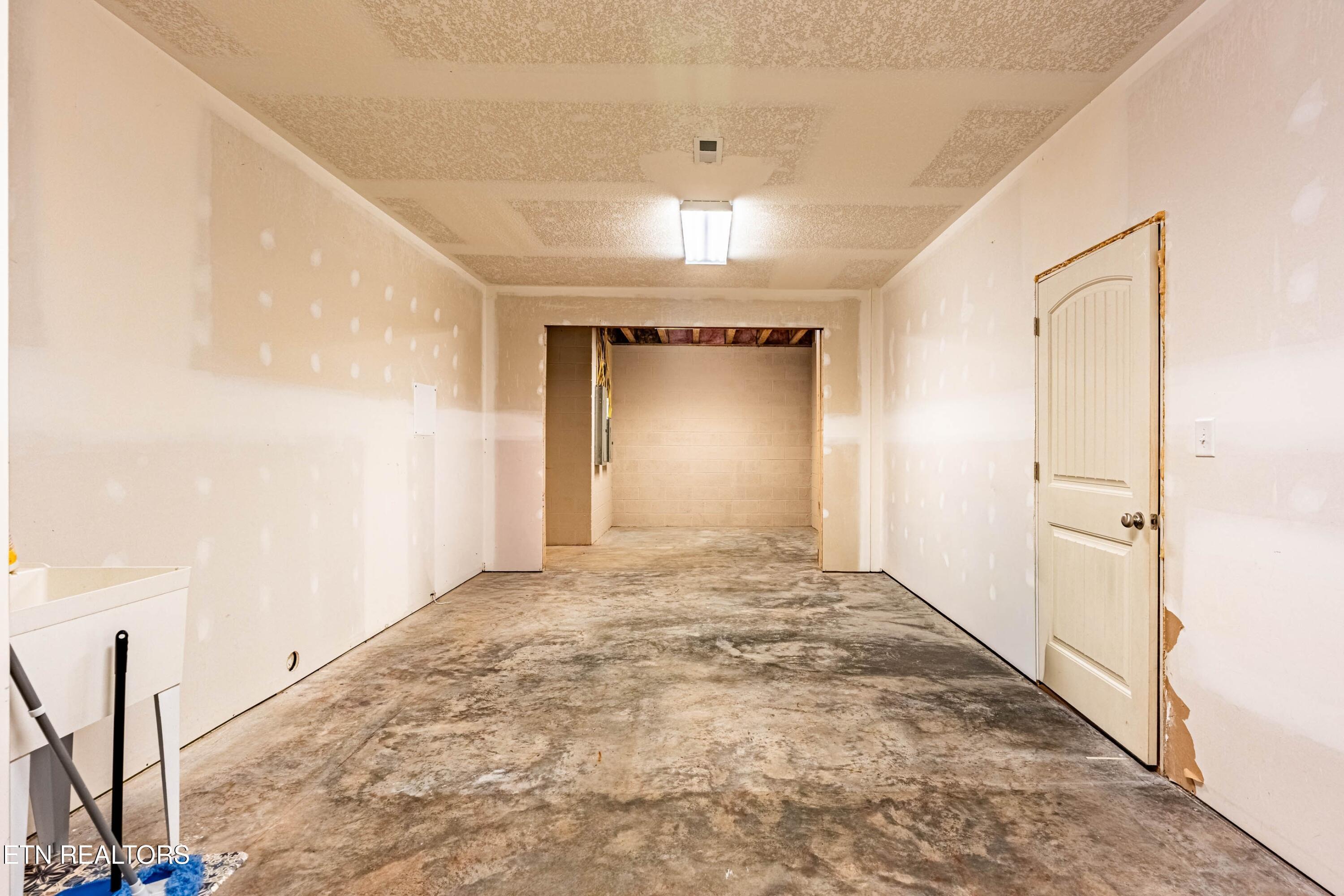 330 Dudala Point, Loudon, TN - Fort Loudoun and Tellico Lake Real Estate - Image# 47