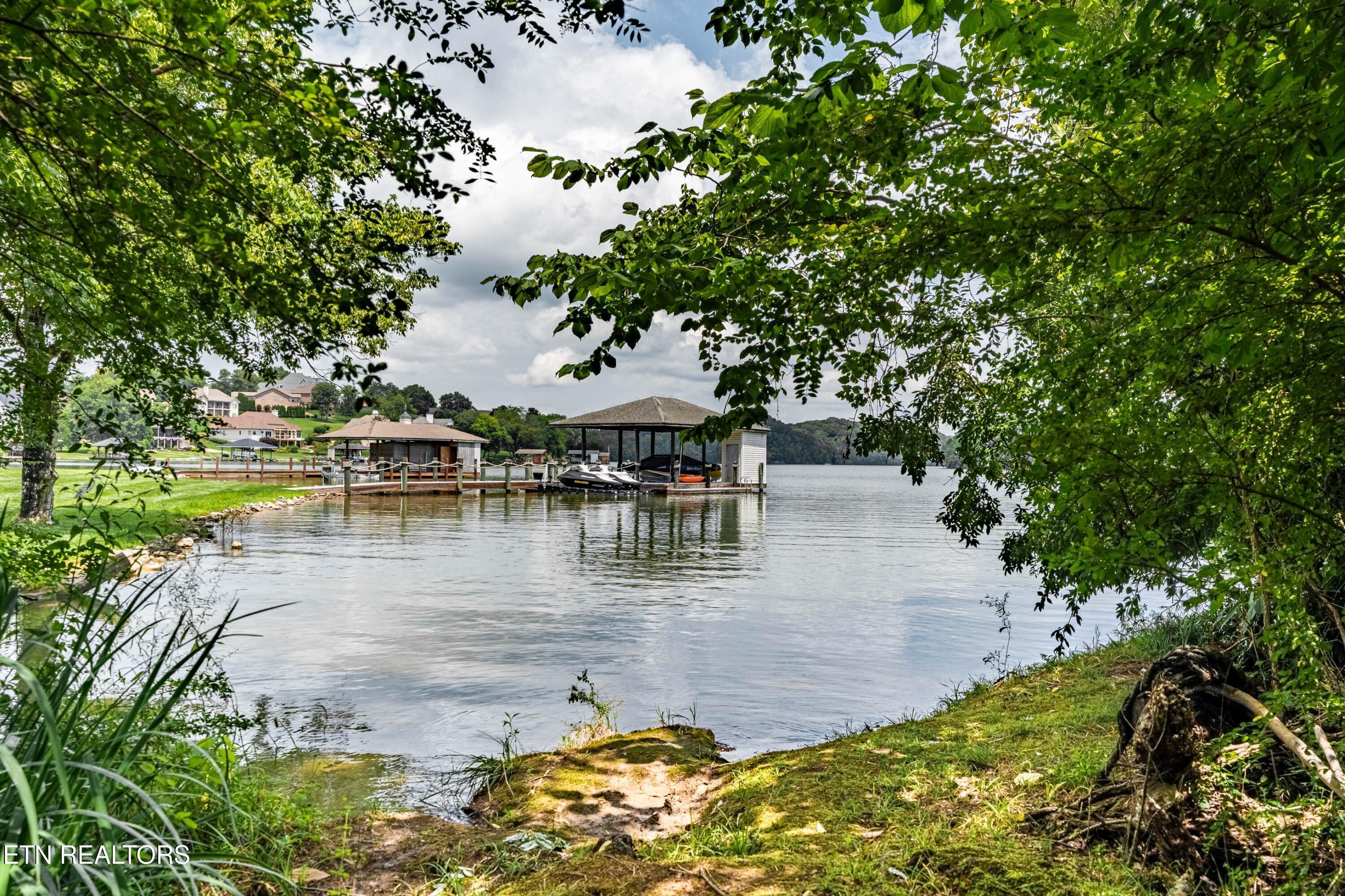 330 Dudala Point, Loudon, TN - Fort Loudoun and Tellico Lake Real Estate - Image# 53