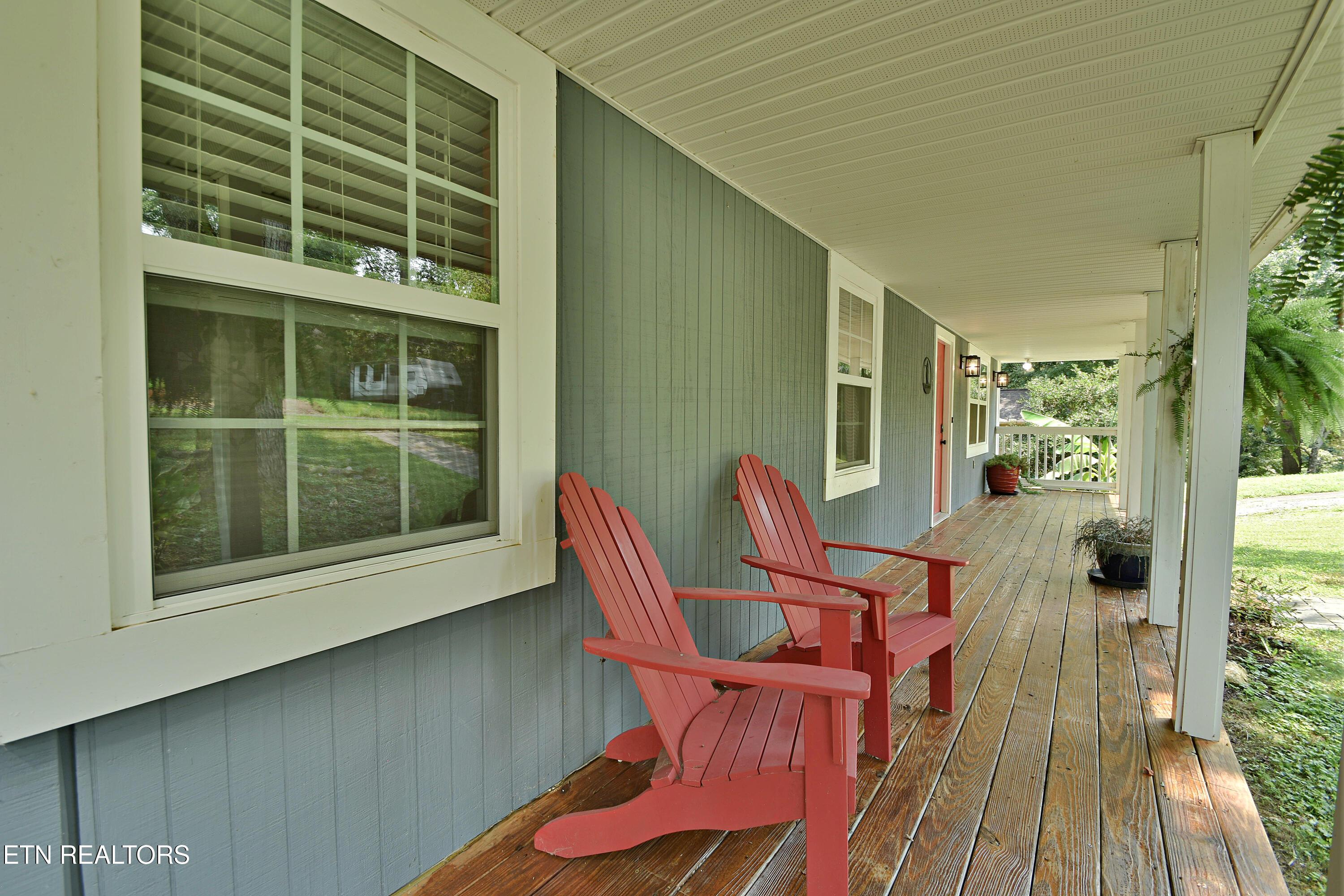 700 Lake Forest Drive, Lenoir City, TN - Fort Loudoun and Tellico Lake Real Estate - Image# 5