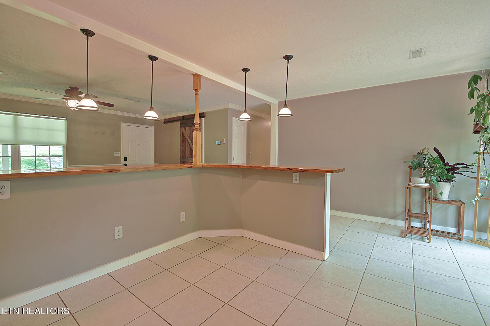 700 Lake Forest Drive, Lenoir City, TN - Fort Loudoun and Tellico Lake Real Estate - Image# 17