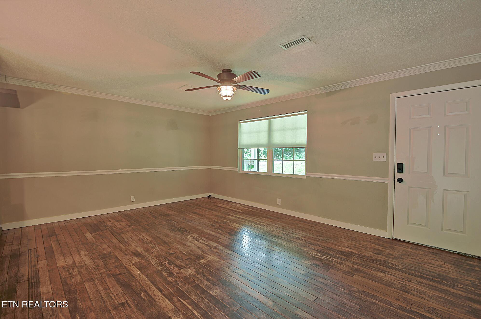 700 Lake Forest Drive, Lenoir City, TN - Fort Loudoun and Tellico Lake Real Estate - Image# 11
