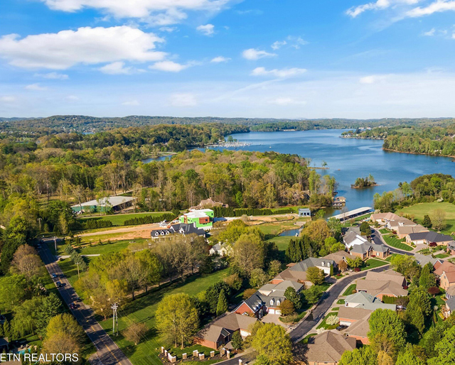 Bayou Bend Ft Loudoun Lake