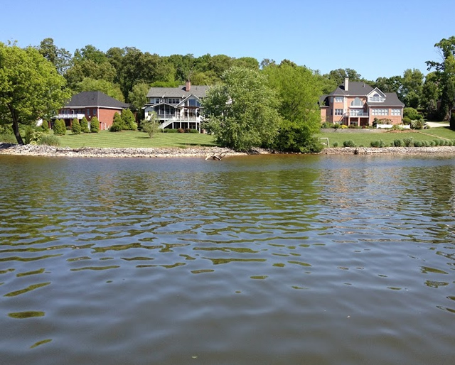 Colonial Harbor Homes for Sale Ft Loudoun Lake